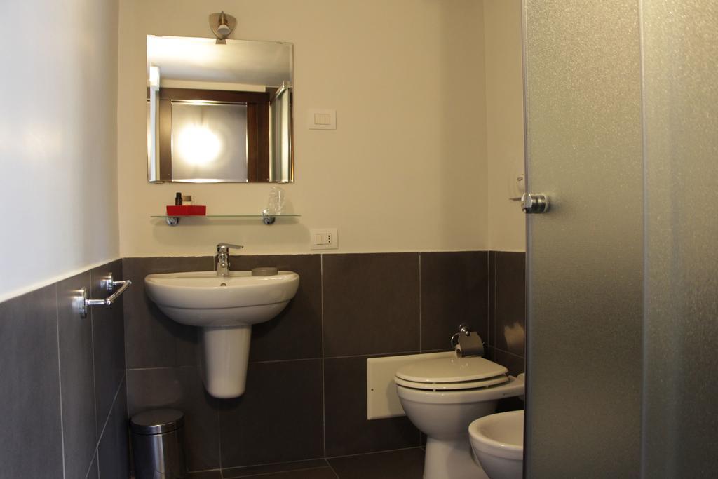 B&B Civico 16 Napoli Phòng bức ảnh