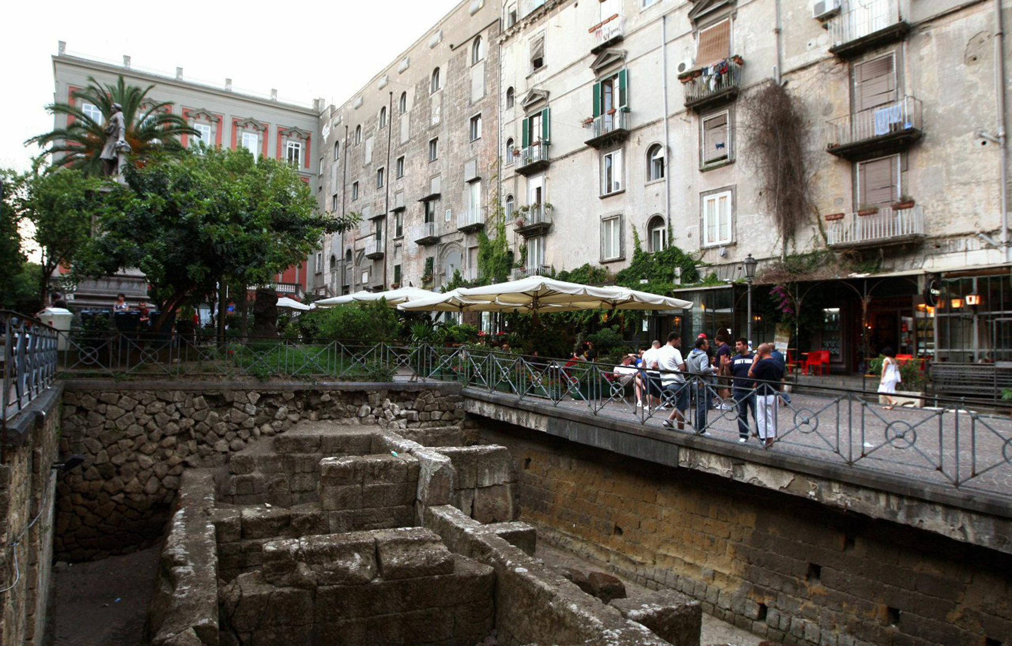 B&B Civico 16 Napoli Ngoại thất bức ảnh